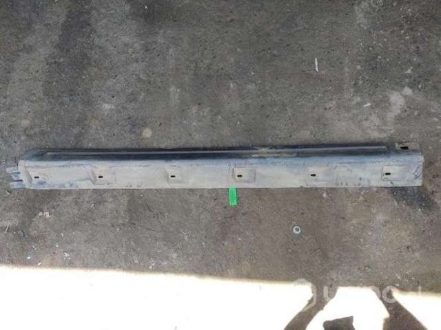 Moldura Ext Zocalo Izq (LRR239) Land Rover Range