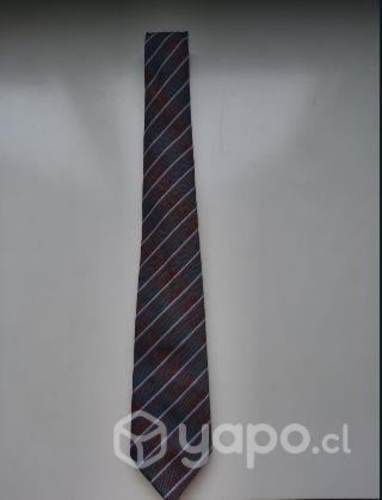 Corbata del liceo Manuel Montt