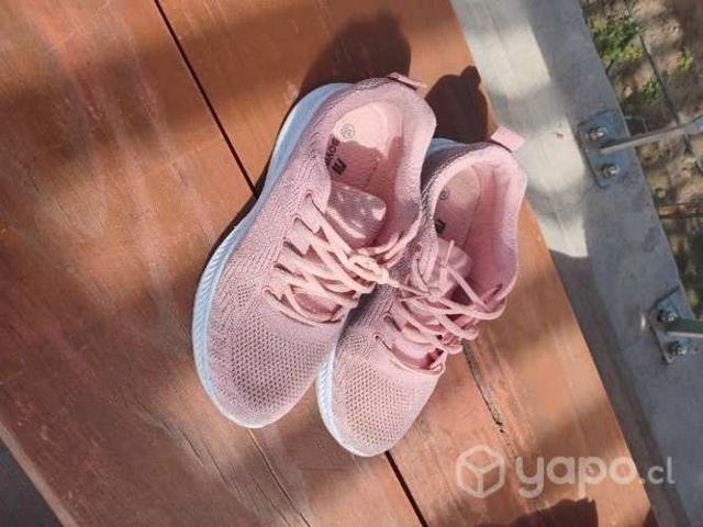 Zapatillas mujer cómodas y lindo.diseño