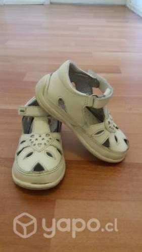 Zapatos niña marca Colloky