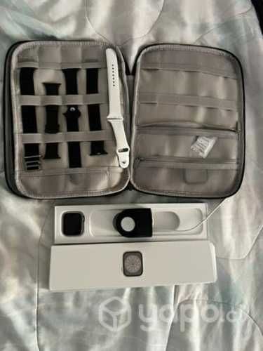 Reloj Apple Watch serie 8