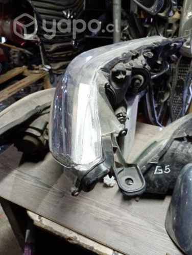 Óptico izquierdo Toyota Yaris 2018 2022 ORIGINAL