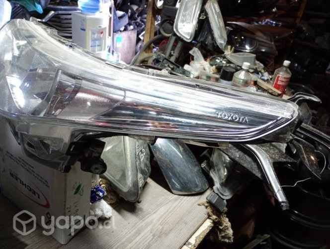 Óptico izquierdo Toyota Yaris 2018 2022 ORIGINAL