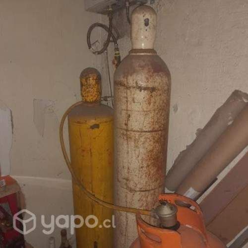 Cilindro de oxigeno y acetileno