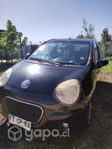Se vende auto geely