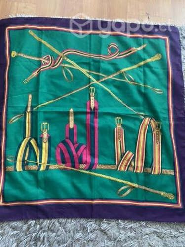 Pañuelo estilo VERSACE