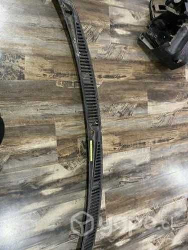 Rejilla (torpedo) Suzuki ignis año desde 2005/2007