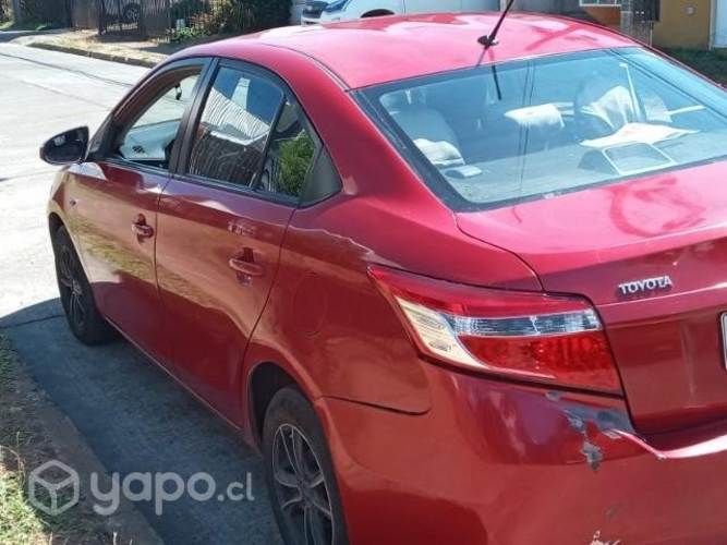 Toyota Yaris 1.5, año 2017