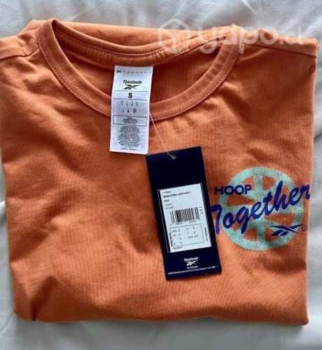 Polera Reebok