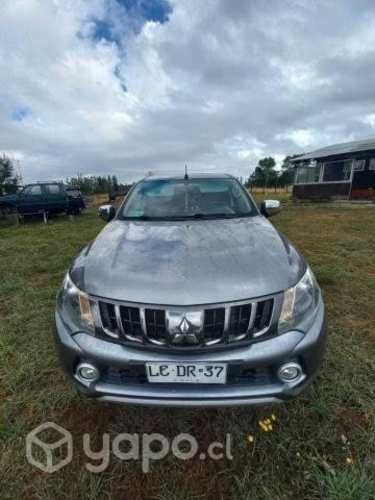 Mitsubishi l200 dakar 2019 mt