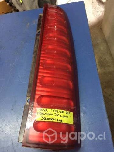 Farol trasero superior derecha Mahindra Scorpio