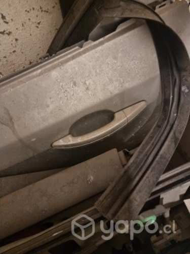 Puertas con accesorios ford focus titanium 2017