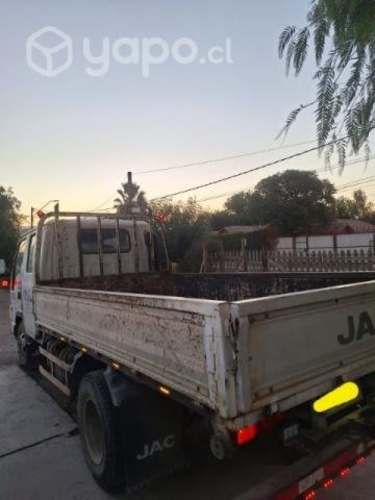 Camión JAC,  año 2013