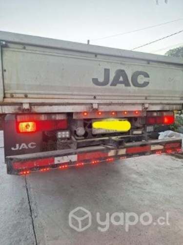 Camión JAC,  año 2013