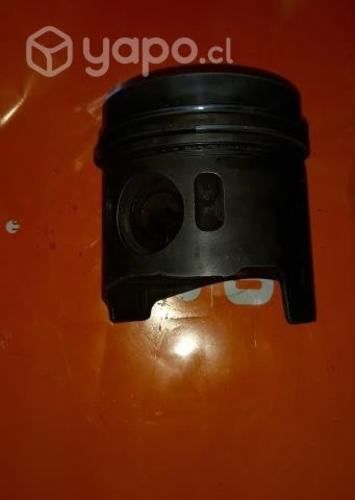 Piston camion canter 2003