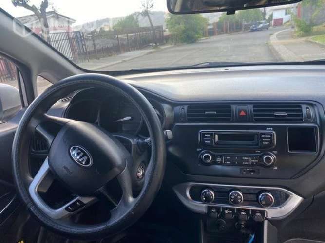 Kia río sport 2015