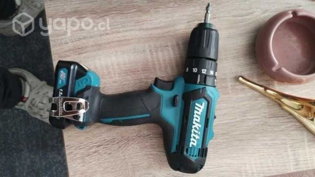 Taladro y caladora inalambricos