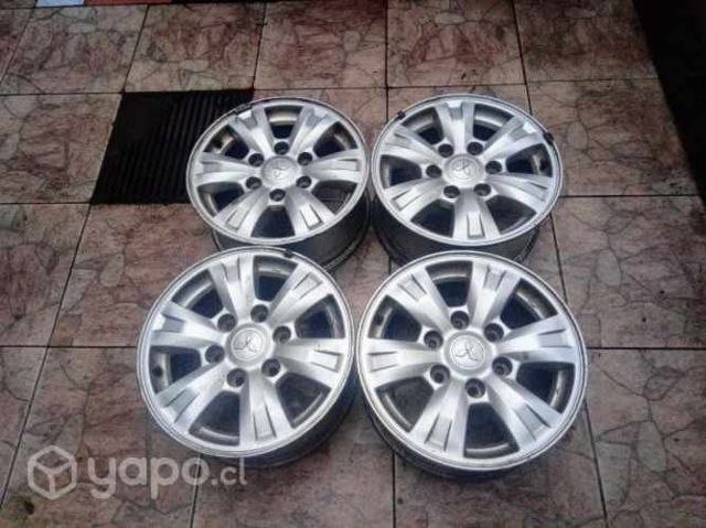 4 llantas de mitsubishi katana L 200