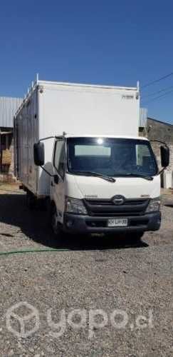 Camion hino 816 xl at 2018