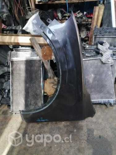 Tapabarro izquierdo dodge durango 2010 original