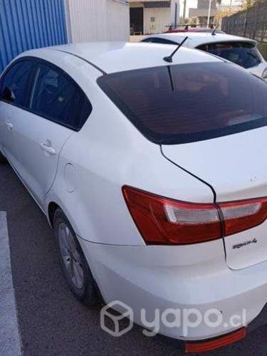 Kia rio 4 2016