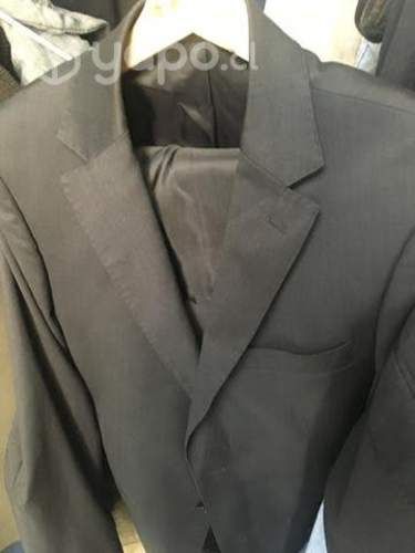 Trajes hombre talla 46 - 48 muy poco uso