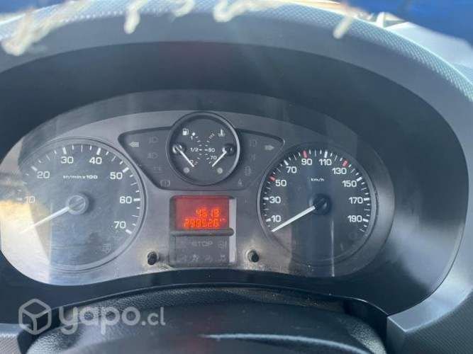 Peugeot partner 2015