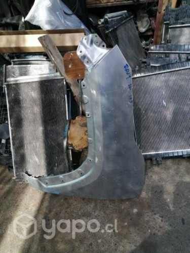 Tapabarro izquierdo toyota rav4 2020 original