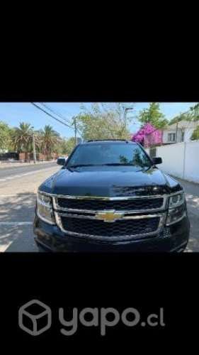 Camioneta tahoe 2021