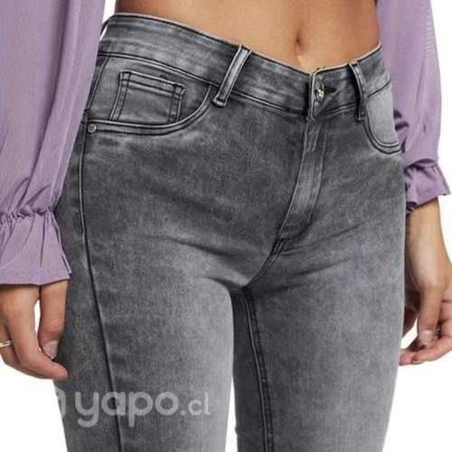 NUEVOS Jeans Paradise grises