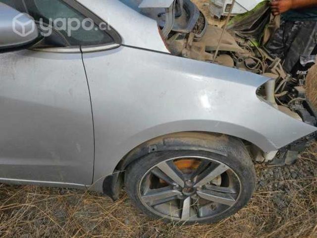 Tapabarro kia cerato 2017