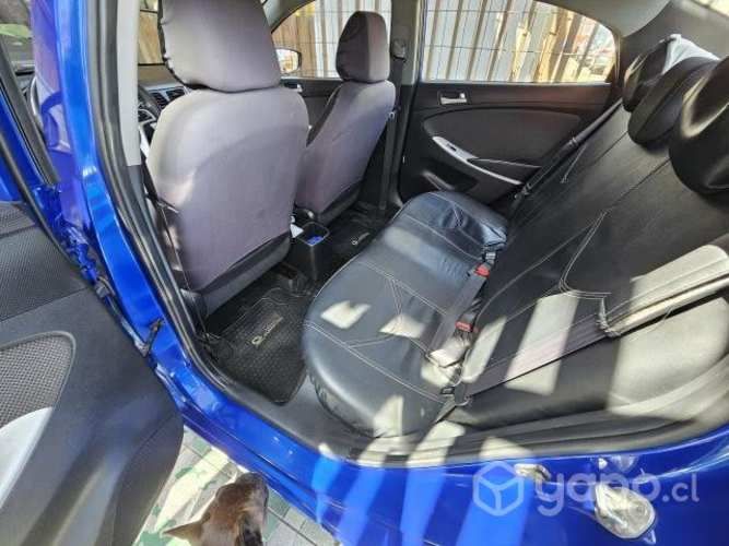 Hyundai Accent 2013 conversable