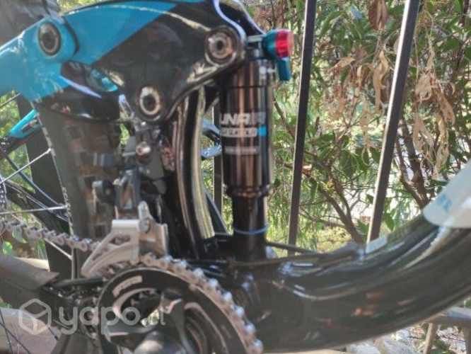 Bicicleta enduro Giant Trance 4