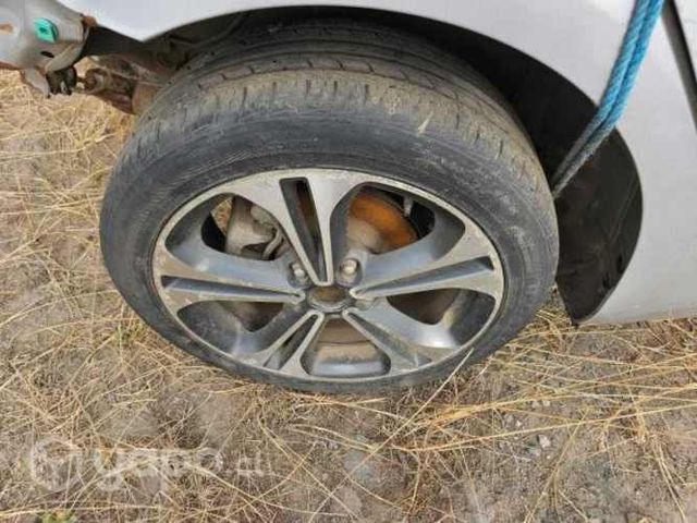 Llantas kia cerato 2017