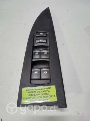 Botonera Alza Vidrio Puerta Delantera Izquierda (S