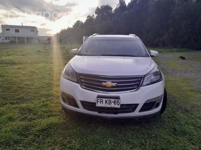 Permuto camioneta y parcela por tolva 16 m3, Retro