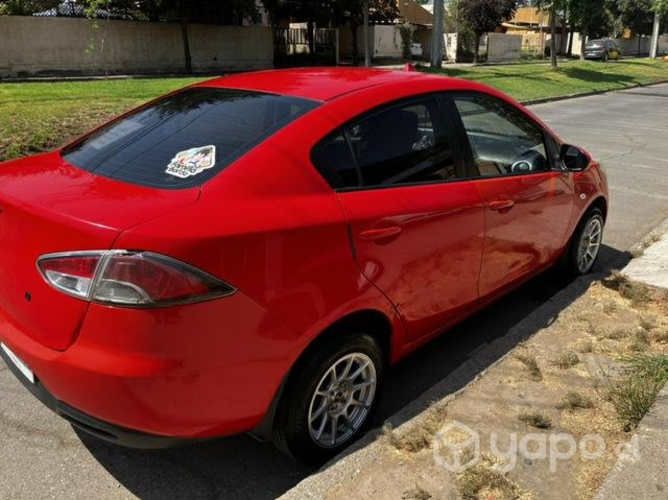 Se vende mazda