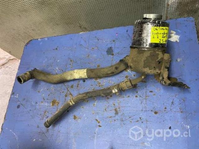 Deposito liquido hidr c/mang Mahindra pik up 2015