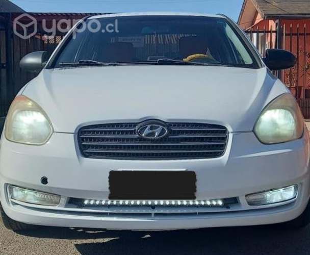 Hyundai accent 2008