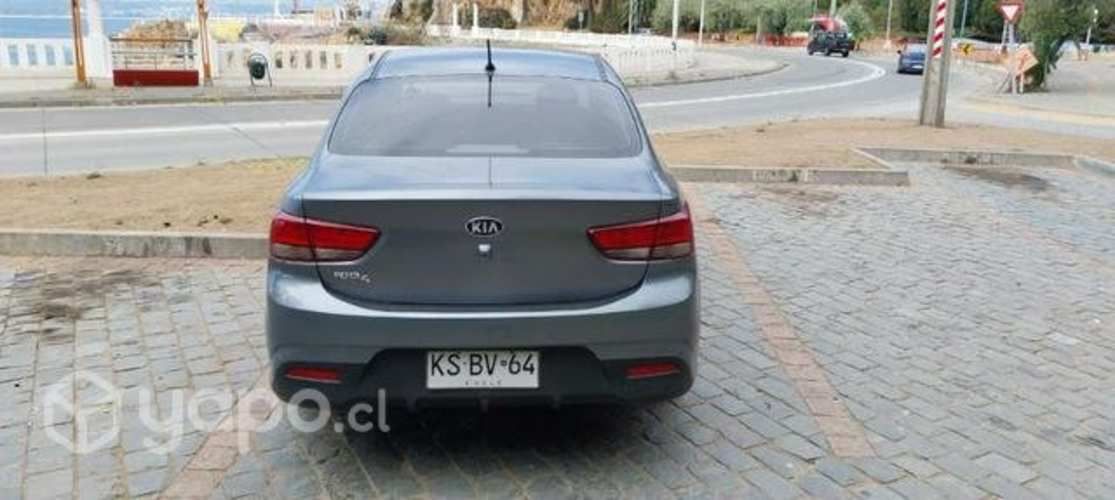 Kia Rio 4 2018 Full equipo