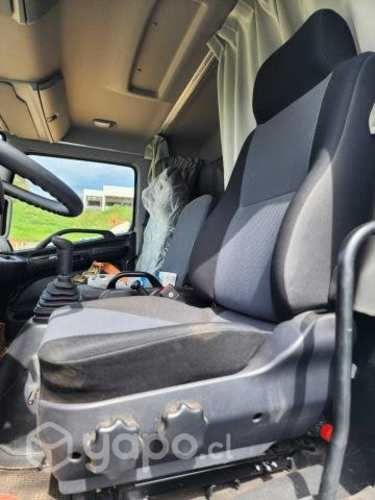 Por enfermedad vendo HYUNDAI HD 35 AC LT 2020