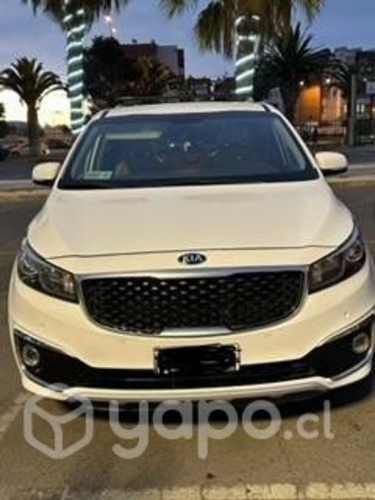 Kia motors grand carnival 2017
