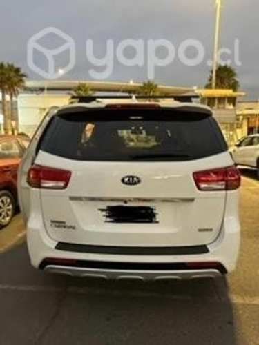 Kia motors grand carnival 2017
