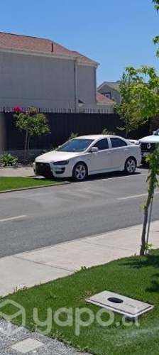 Mitsubishi Lancer RS