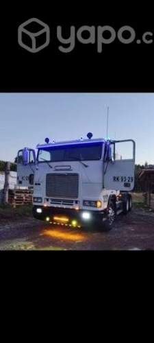 Freightliner FLB camion en excelentes condiciones