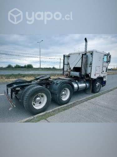 Freightliner FLB camion en excelentes condiciones