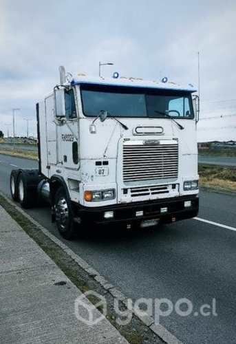Freightliner FLB camion en excelentes condiciones