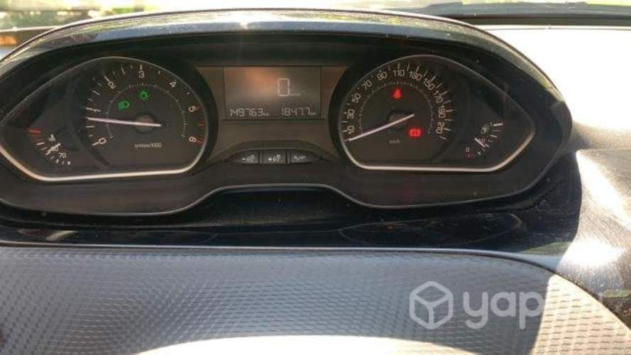 Vendo mi auto peugeot 2008 2017