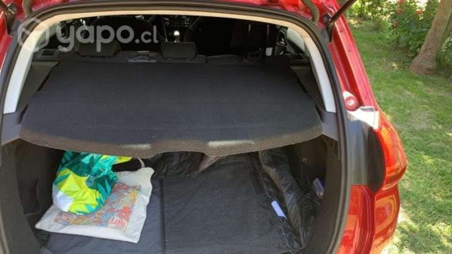 Vendo mi auto peugeot 2008 2017