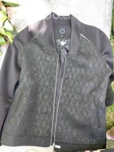 Blazer Negro IO Talla 42